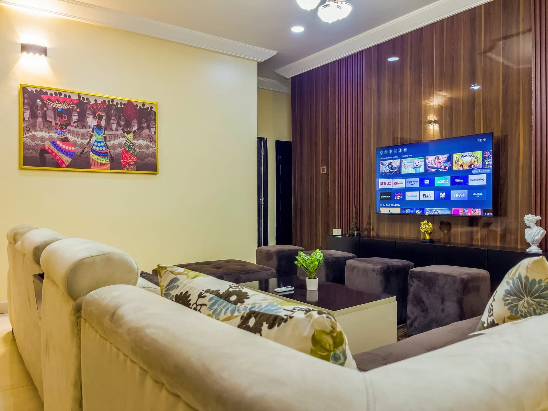 Klaus Residence - Suite Two Living Room