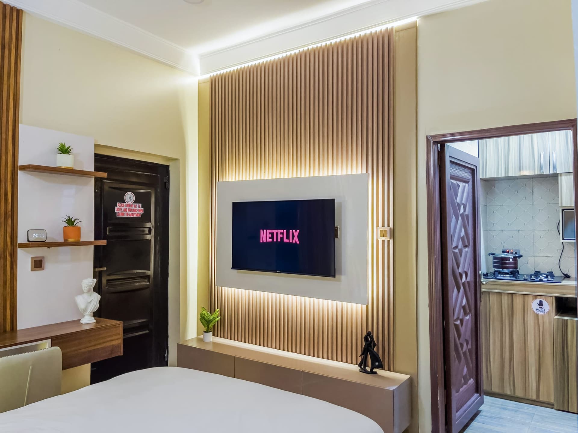 Unit Four — Klaus Residence